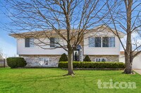Building Photo - 1812 Cumberland Dr