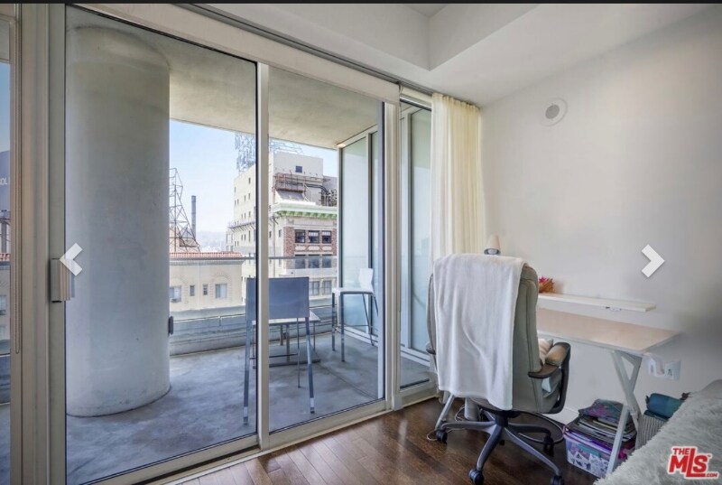 Building Photo - 6250 Hollywood Blvd