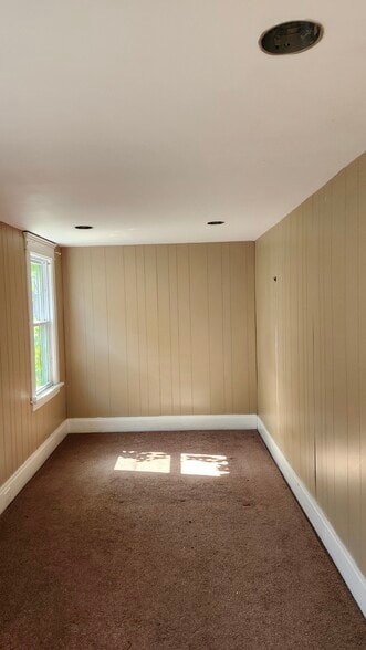 Bedroom 1 - 47 Roesch Ave