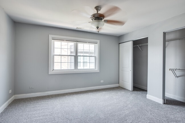 Building Photo - 19 Foxcroft Rd