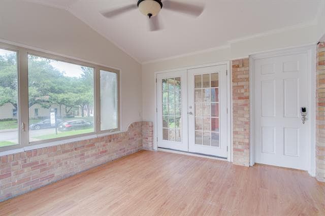 Building Photo - 6307 Kenwood Ave