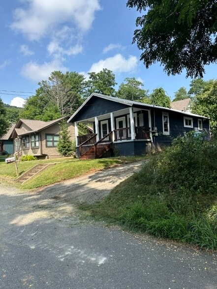 Building Photo - 114 Carolina Ave