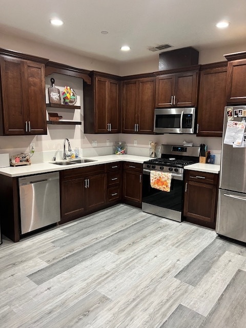 Building Photo - 930 12th St