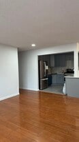 Building Photo - 14 Voscek Ct