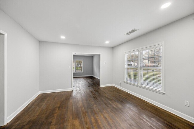 Building Photo - 3672 Kearney Ave