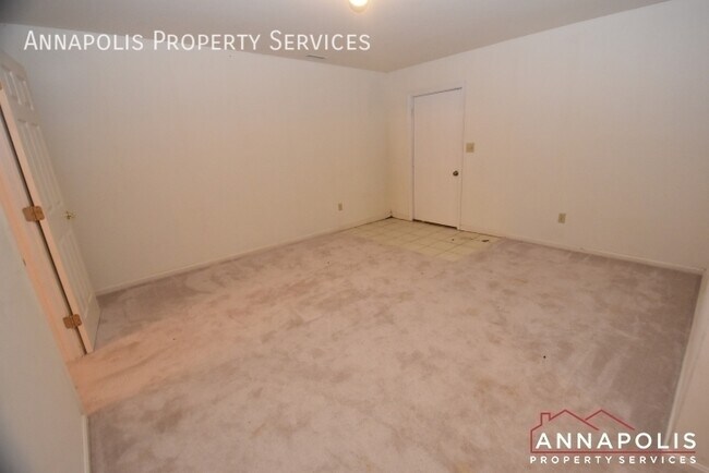 Building Photo - 1811 Johnson Rd