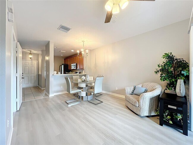 Building Photo - 3309 Wilshire Way Rd