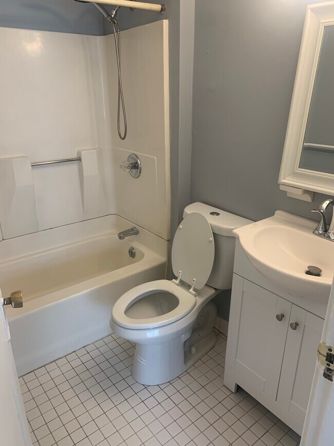 Building Photo - 2220 Mcgregor Pl