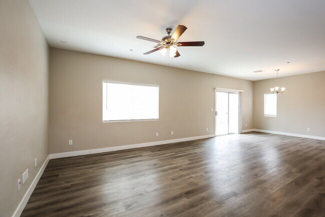 Building Photo - 6213 Rimfire Rock Ct