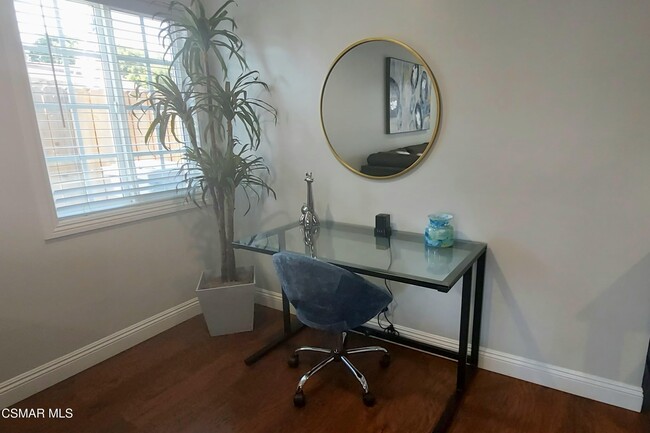 Building Photo - 2250 Magnolia St