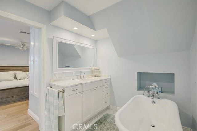 Building Photo - 2128 Miramar Dr