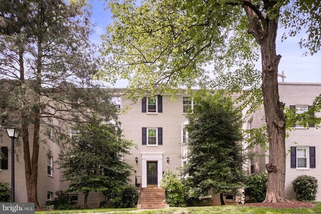 Building Photo - 820 S Arlington Mill Dr
