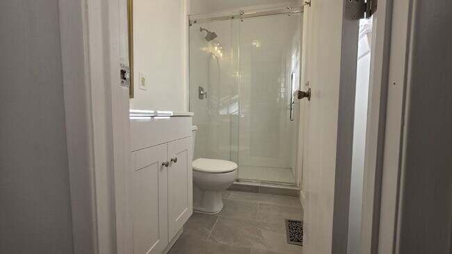 Building Photo - Updated 3-Bedroom Home with Open Layout and Large Backyard