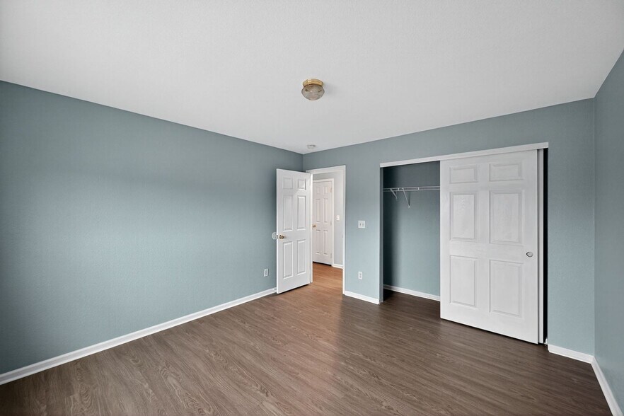 Building Photo - 16421 E Otero Ave