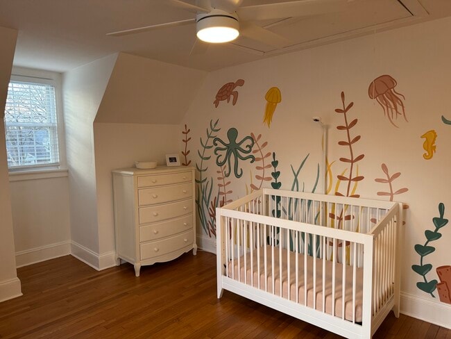 Building Photo - 5009 E Seminary Ave