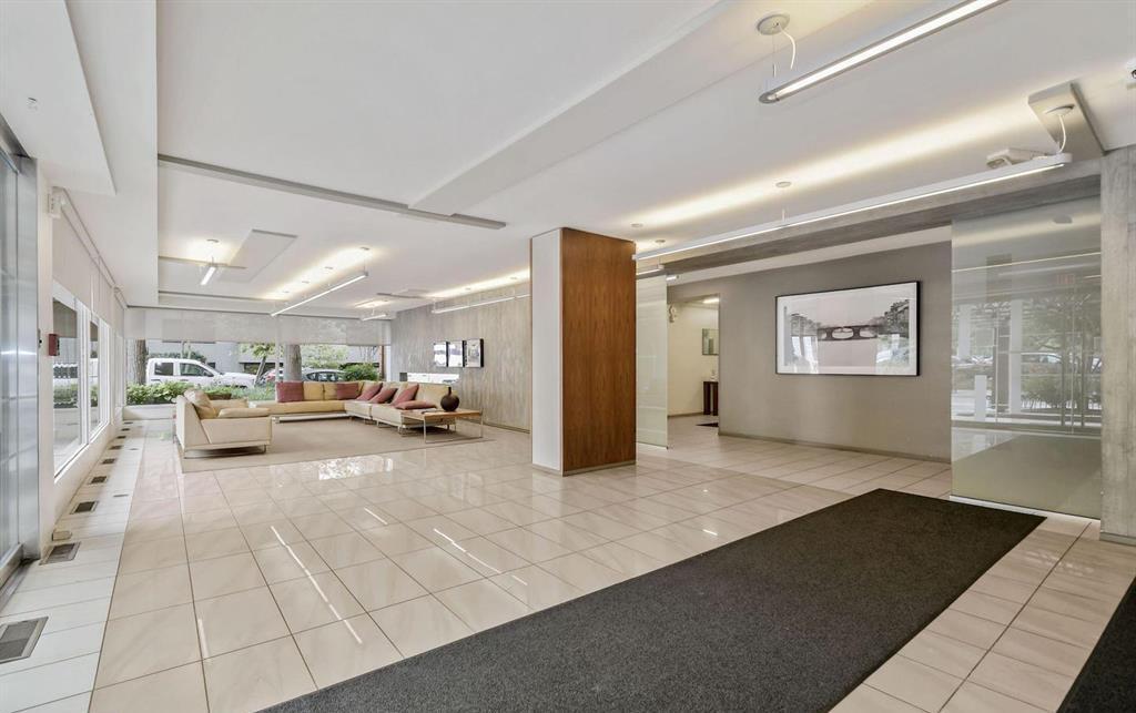 Building Photo - 1545 18th St NW