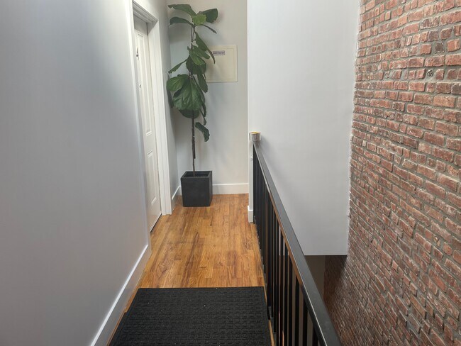 Building Photo - 7104-1 Fresh Pond Rd