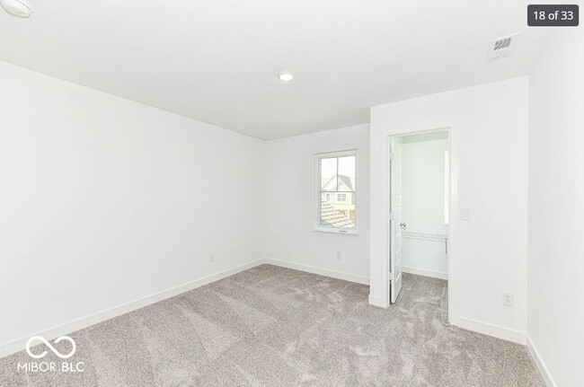 Building Photo - 5155 Summerton St