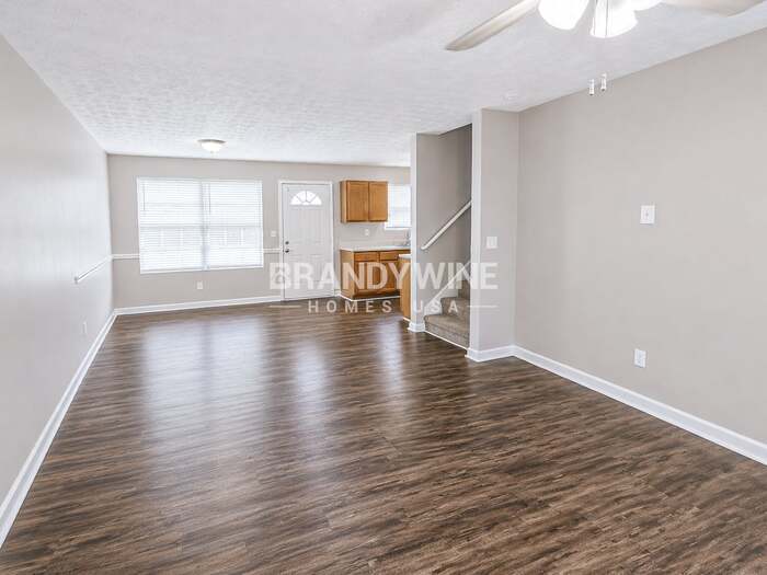 Building Photo - 6120 Flagstaf Walk