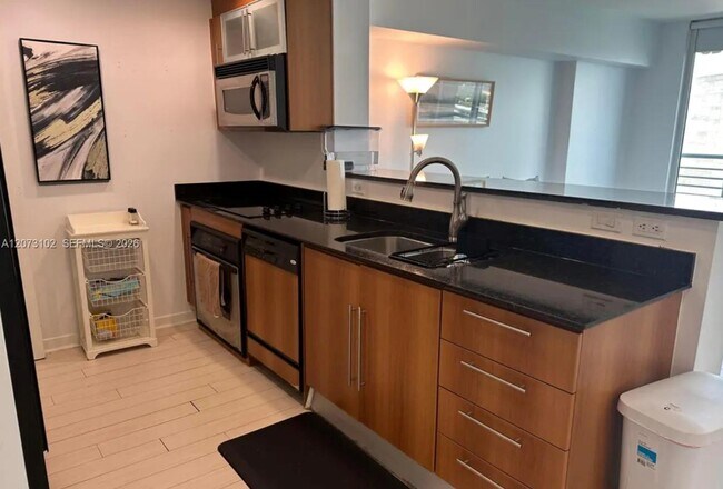 Building Photo - 335 S Biscayne Blvd