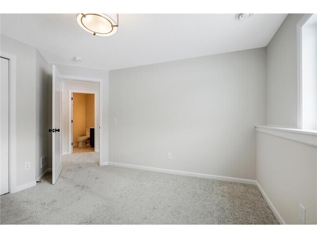 Building Photo - 10771 40th St N