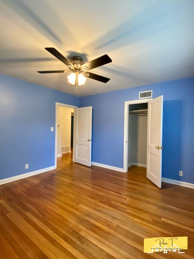 Building Photo - The home you want in Ardsley Park