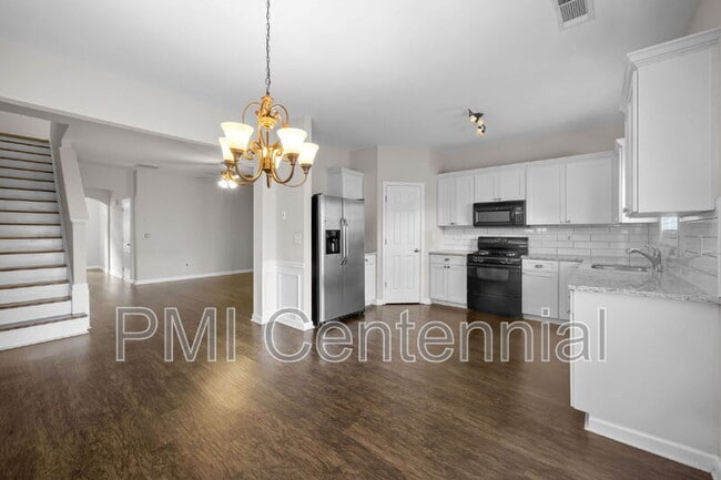 Building Photo - 2048 Lakeshore Overlook Cir NW