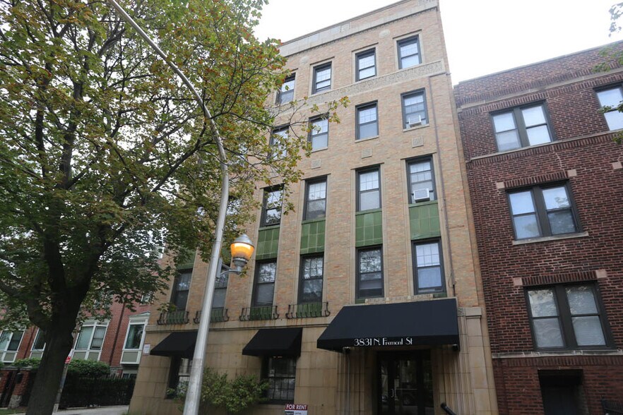 Primary Photo - 3834 N Fremont St