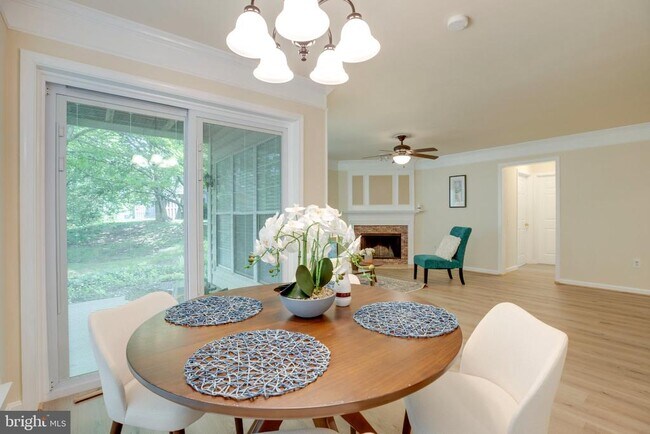 Building Photo - 11180 Rienzi Pl