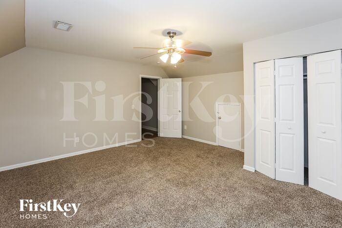 Building Photo - 4801 Brownes Ferry Rd