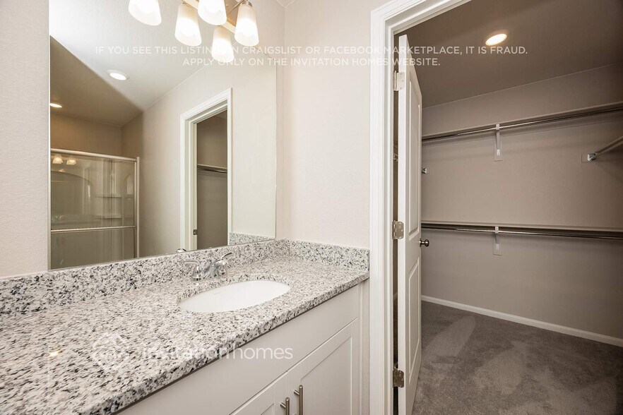 Building Photo - 9271 Oro City Loop