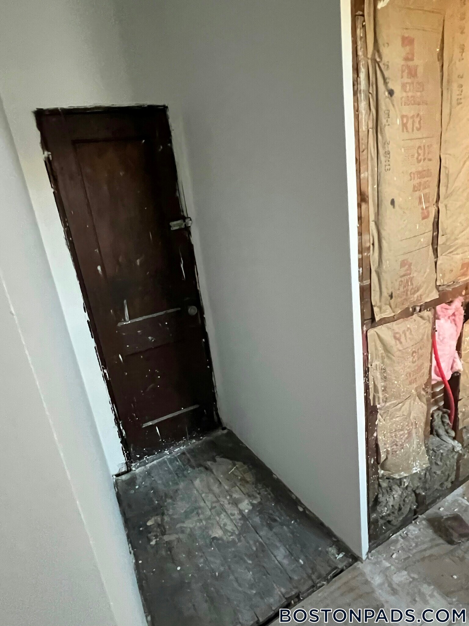 Building Photo - 883 Huntington Ave