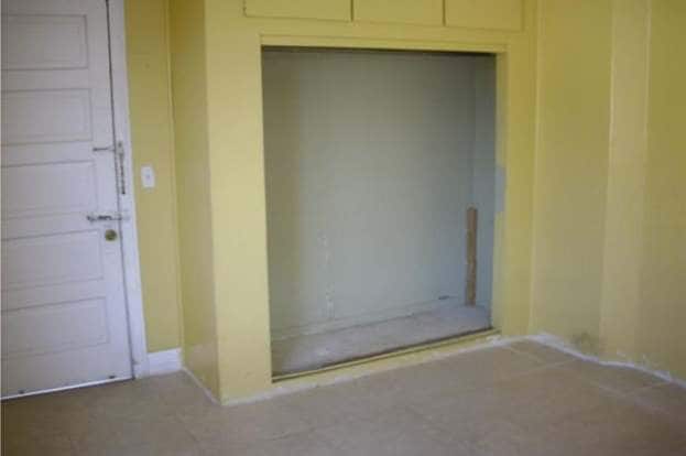Building Photo - 20424 Raymond Ave