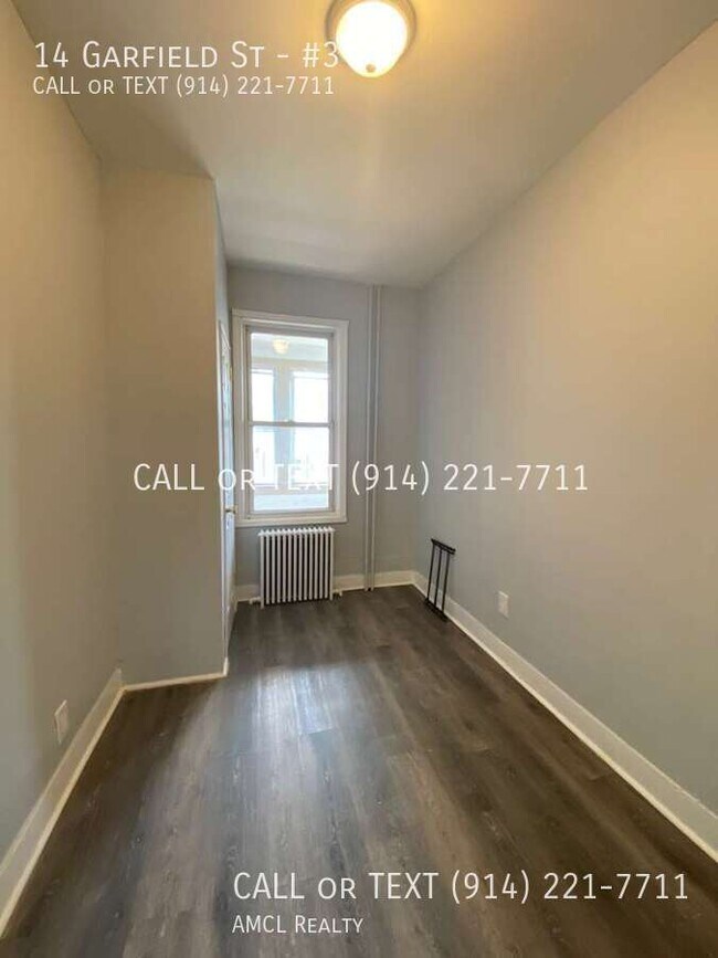 Building Photo - 14 Garfield St