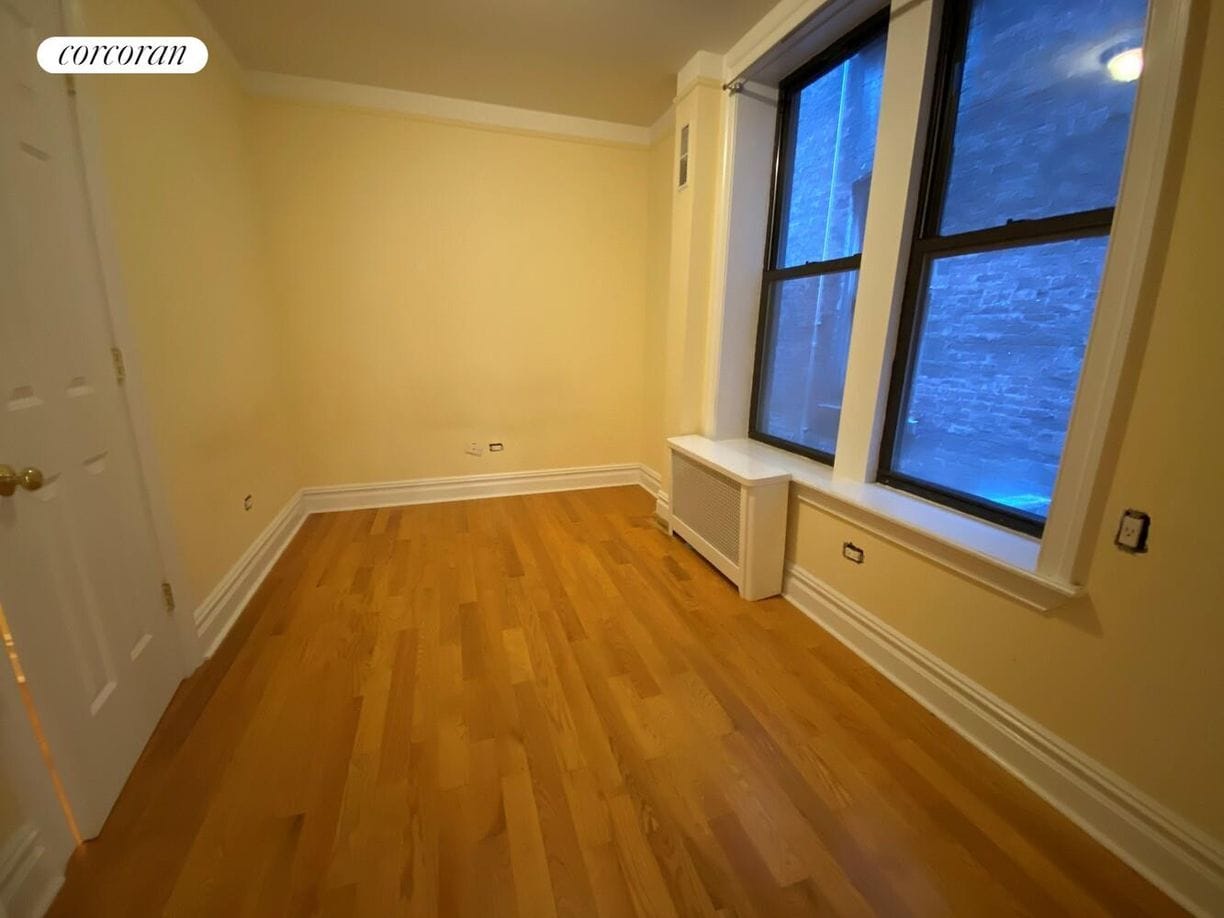 Building Photo - 11 1/2 W 84th St