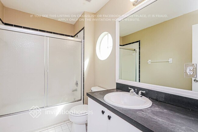 Building Photo - 5833 Eagle Cay Ln