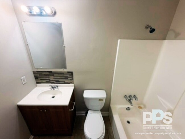 Building Photo - 4852 Lost Colony Ct