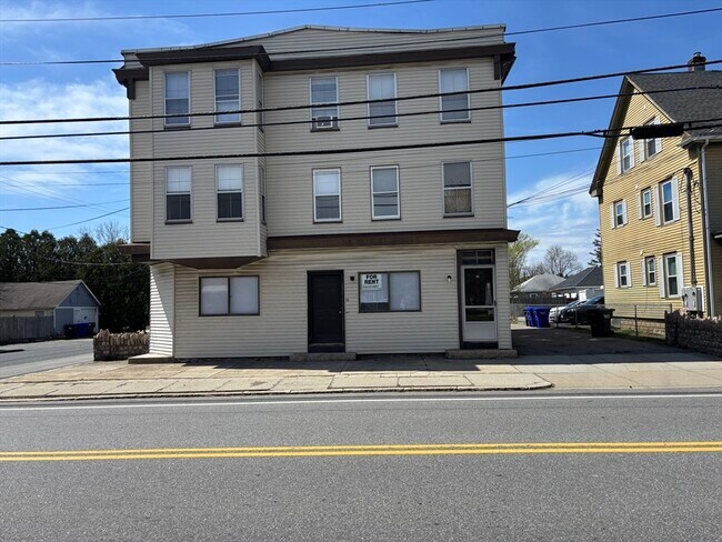 Building Photo - 24-26 Cedar St