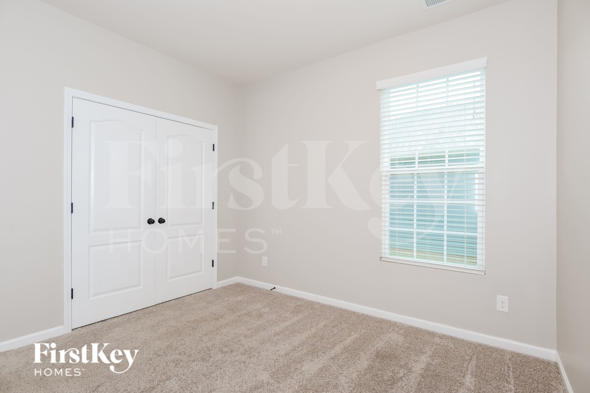 Building Photo - 618 Gardenbrook Trl