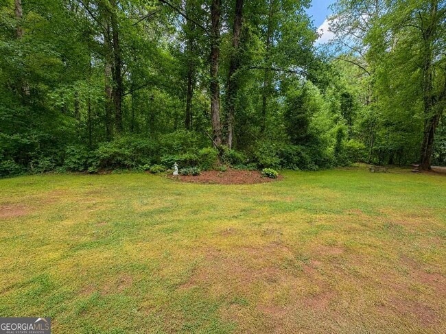 Building Photo - 300 Robinson Dr