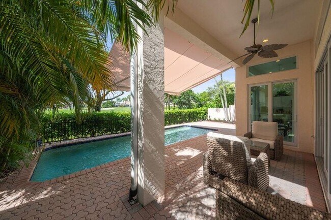Building Photo - 119 Coral Cay Dr
