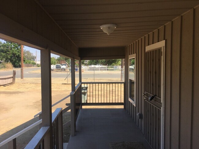 Building Photo - Available Soon! WITH HVAC