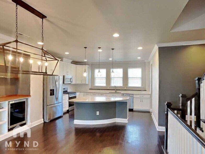 Building Photo - 3322 Bending Birch Pl