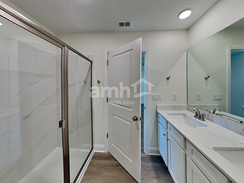 Building Photo - 2647 Noah Pines Pl