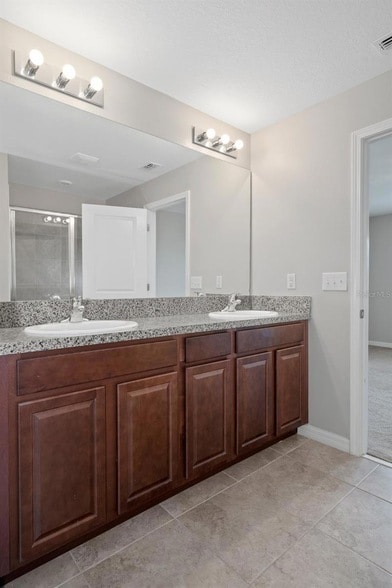 Building Photo - 16858 Red Brick Ln