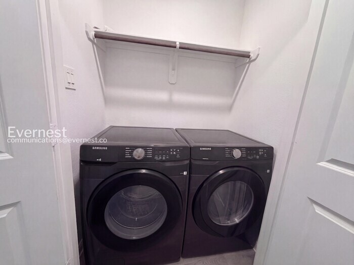 Building Photo - 16435 Valerie Marie Pl