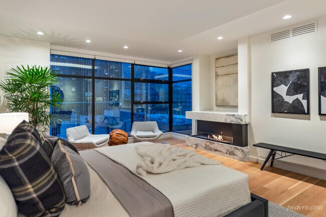 Building Photo - 17 Guy Pl