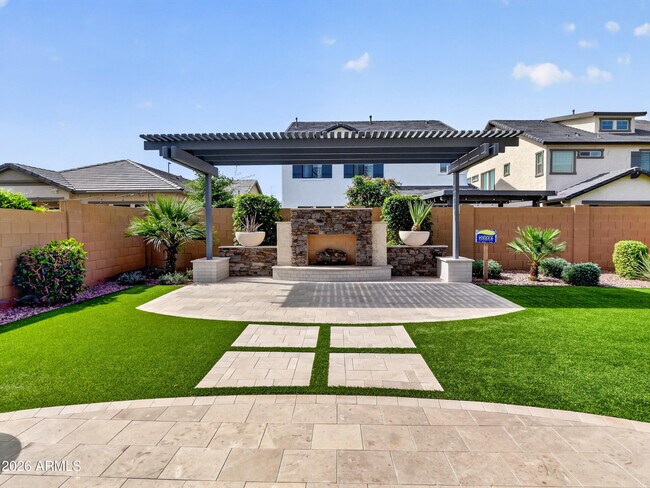 Building Photo - 2141 E Flamingo Way