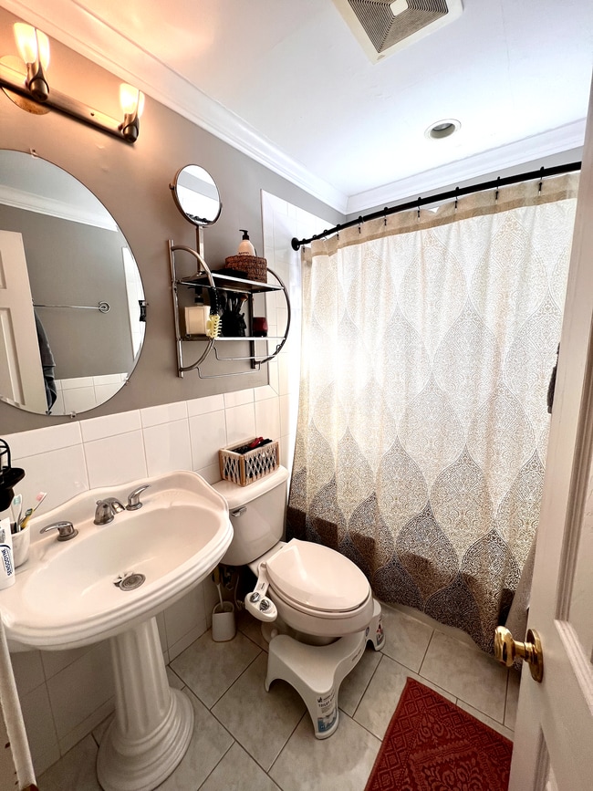 Building Photo - 140 A NW Highway