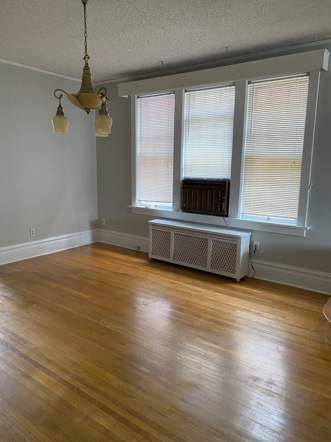 Building Photo - Charming Brick Single Family Home